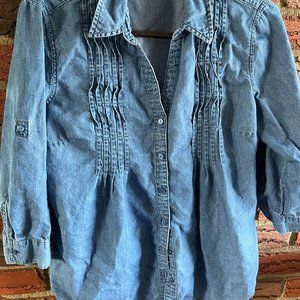 Gloria Vanderbilt, Small, denim blue shirt
